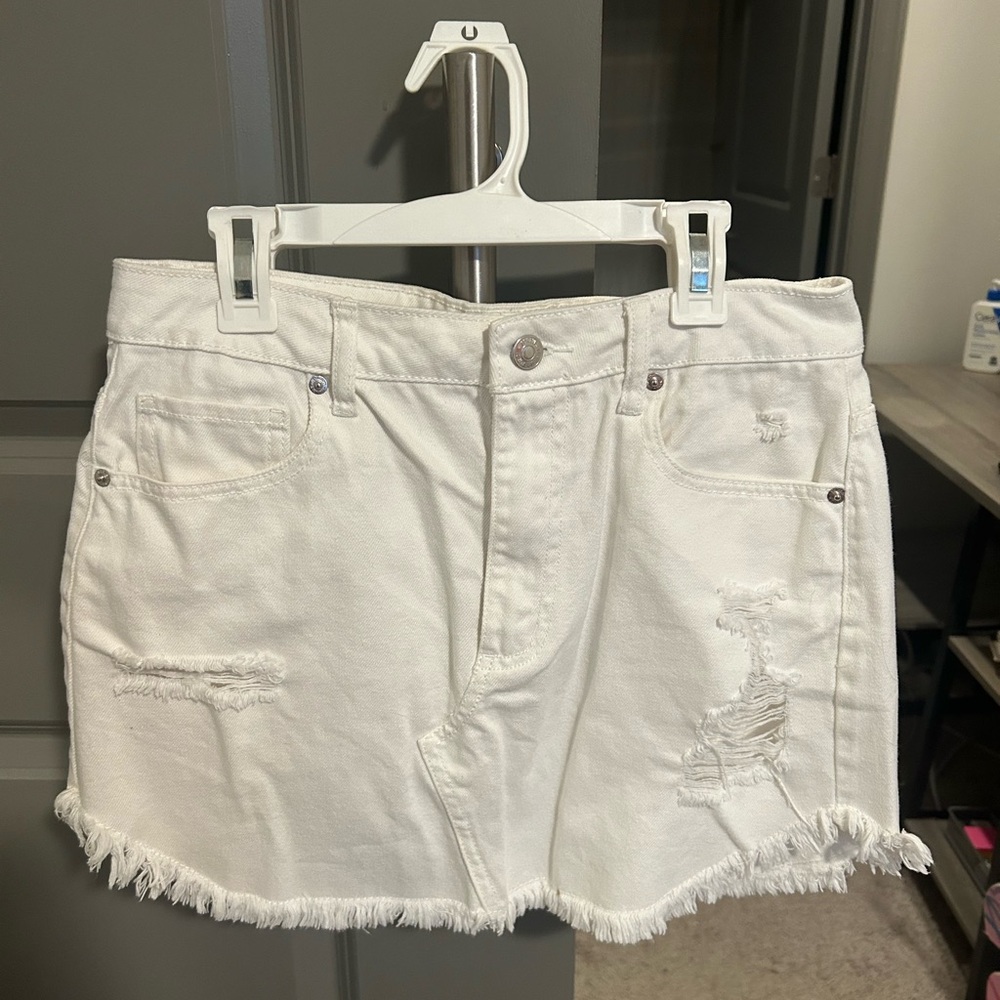 Forever 21 White Distressed Denim Skirt
